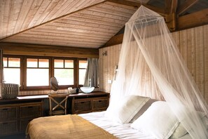 3 bedrooms, iron/ironing board, travel cot, free WiFi - Cosy wooden house in the heart of Andernos-les-Bains (Andernos-Les-Bains)