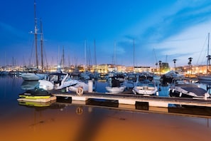 Marina - B26 - Palmeiras Top-Floor Apartment (Lagos)