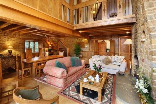 Your gateway to the Cotswolds