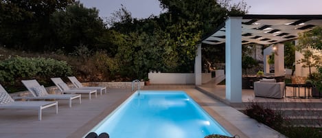 Piscine extérieure