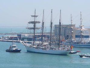 Marina - Penthouse in front of the port of Cádiz (Cádiz)