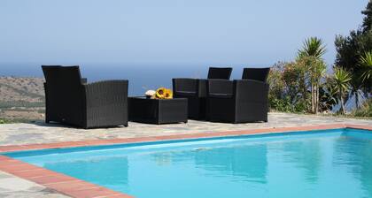 Villa"Iliothea" Private stay,Milatos Crete,large pool,Sea view up to 15 people