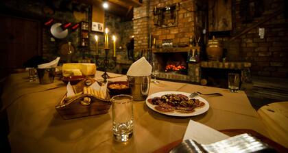 Casa Kedrova, Berg Voras-Kaimaktsalan Edessa