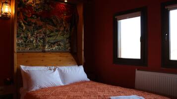 4 Schlafzimmer, Schreibtisch, schallisolierte Zimmer