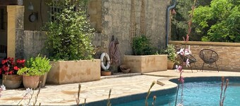 Fred och lugn i Frankrike. Rustik ett sovrum Gite.