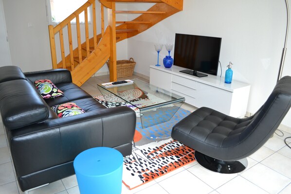 Smart TV, stereo
