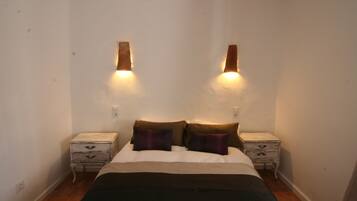 1 chambre, fer et planche à repasser, Wi-Fi gratuit, draps fournis