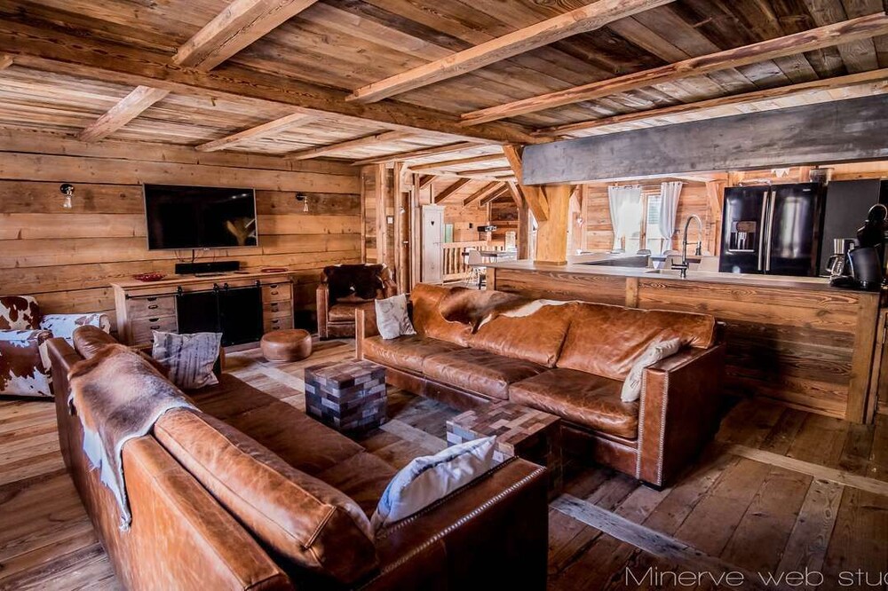 Champ'Alpes: Exceptional chalets from 13 to 33 people