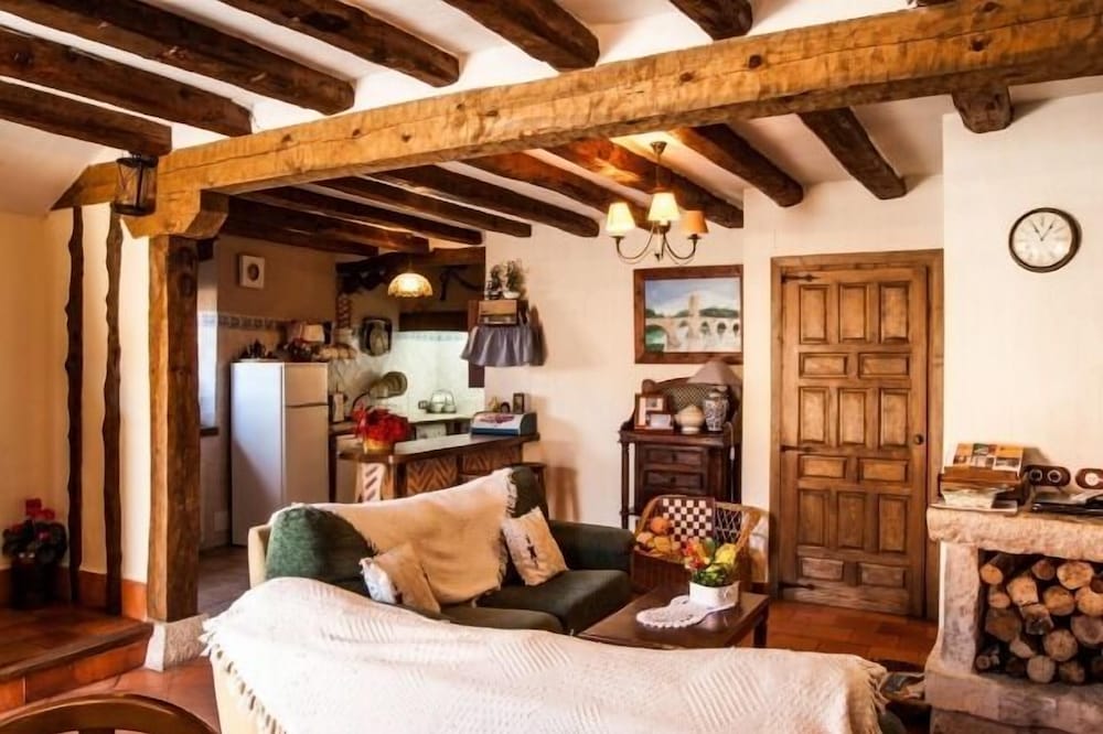 Casa rural (alquiler íntegro) La Fuente del Monte para 4 personas