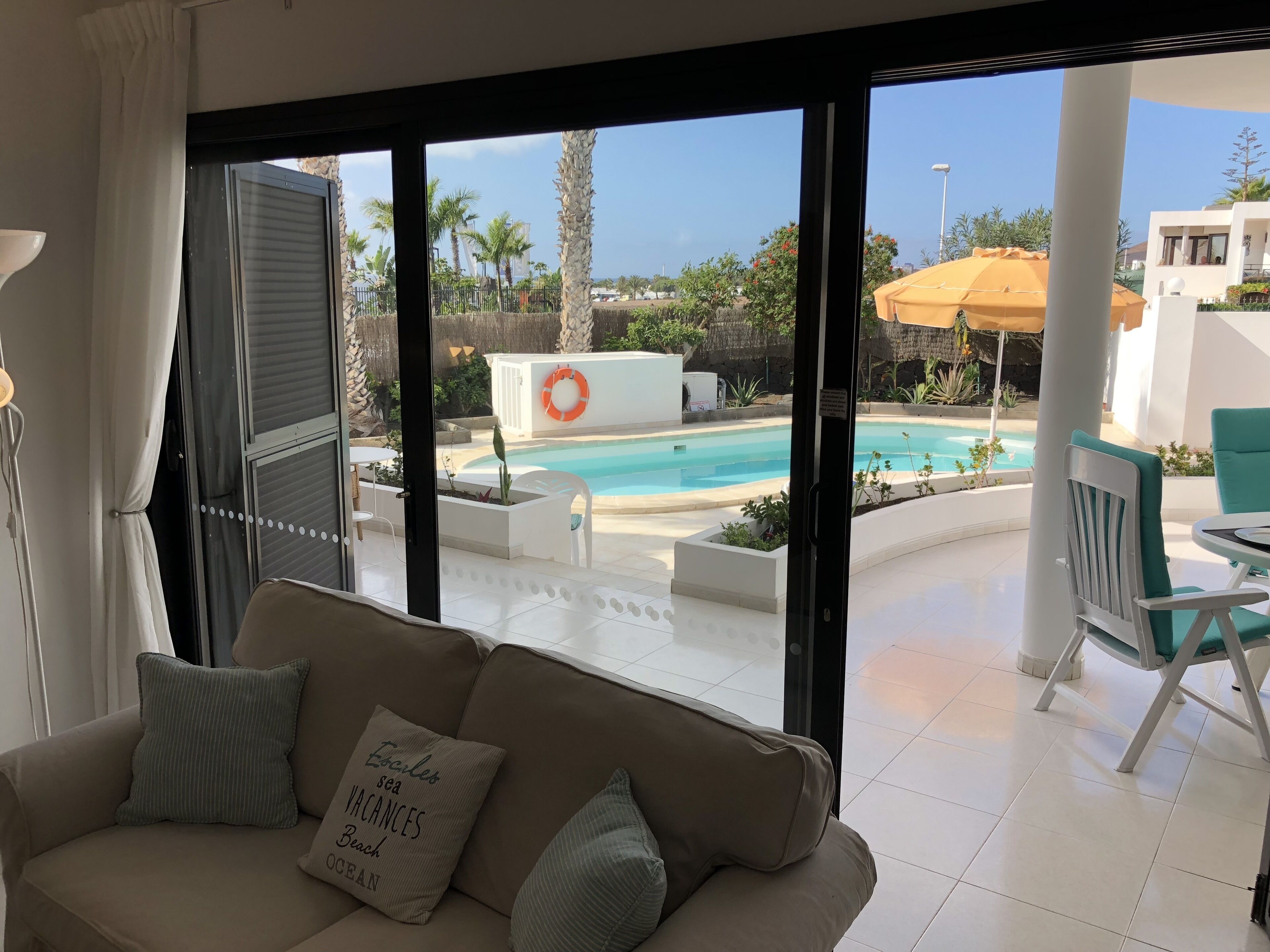 Piscina externa, piscina aquecida