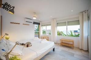 4 soverom, strykejern/-brett, wi-fi (inkludert) og sengetøy