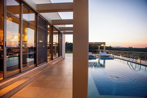 Lux Villa ideal für Veranstaltungen ★ Jacuzzi ★ 6bedrooms & 6 Badezimmer ★ Privater Pool & Meerblick