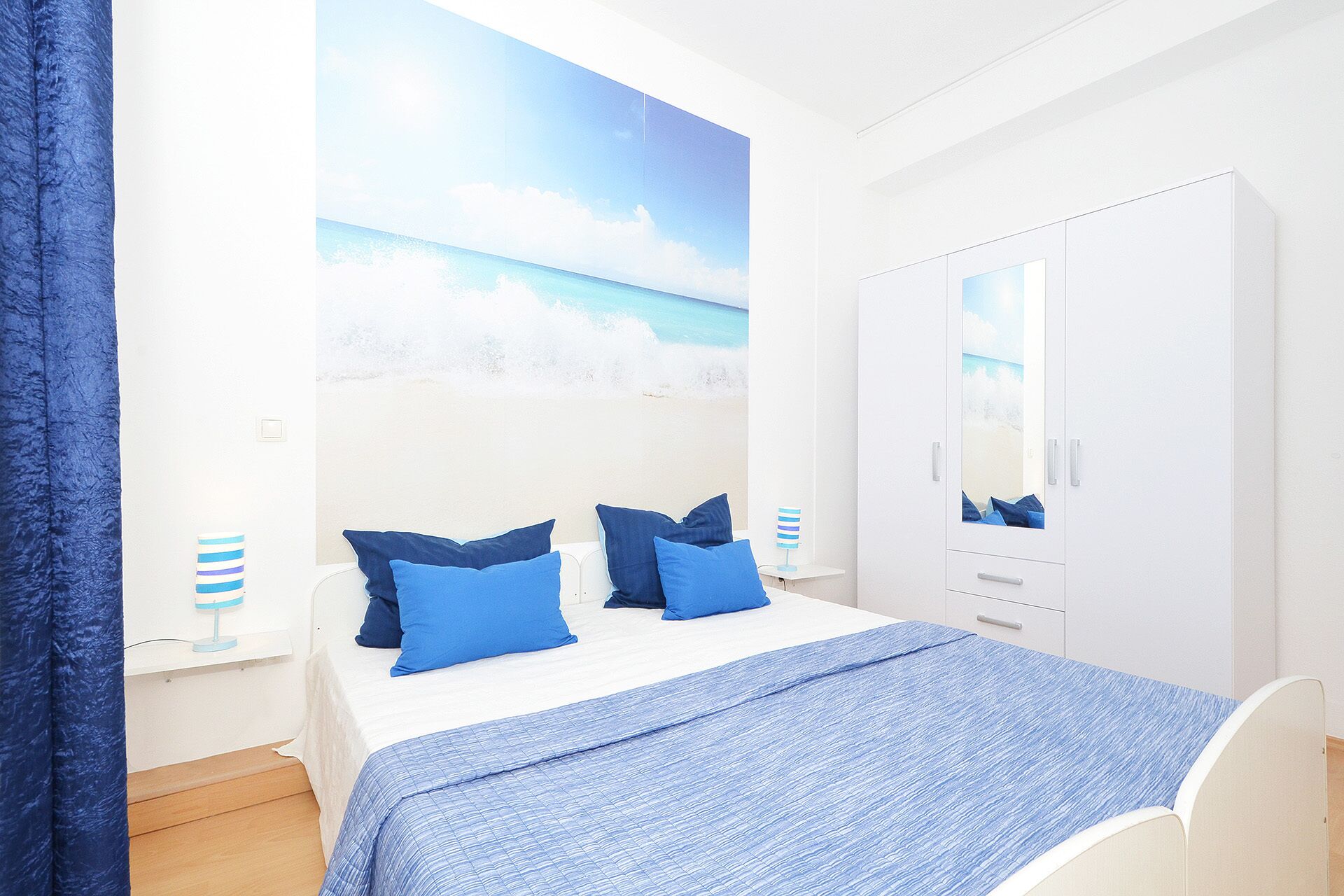 6 slaapkamers, een strijkplank/strijkijzer, gratis wifi, beddengoed