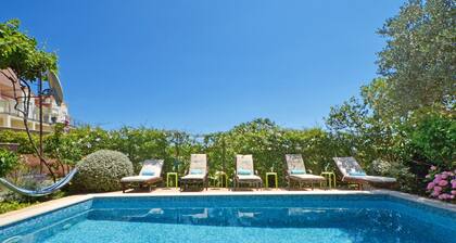 LUX OASIS w/ private Pool&Garden for 10+2 in Okrug Gornji, Trogir area