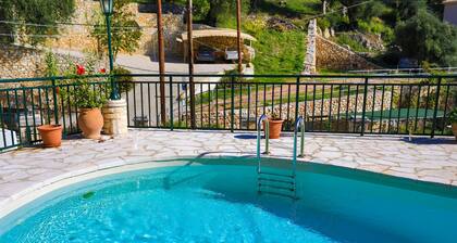 Kaminaki Villas Dora: Haus mit 2 Schlafzimmern und Gemeinschaftspool in Kaminaki, 100 m vom Strand entfernt