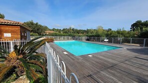 Outdoor pool - Luxury mini villa with garden & swimming pool in residence, 800m from the beach (Zonza)