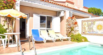 Stylish and well-equipped, private pool, close to amenities, free AC & Wifi