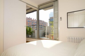 1 bedroom, iron/ironing board, travel crib, free WiFi