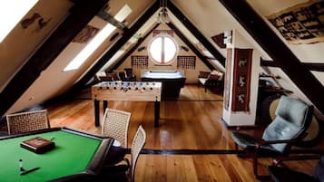 Spielezimmer