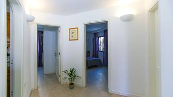 2 slaapkamers, een strijkplank/strijkijzer, gratis wifi