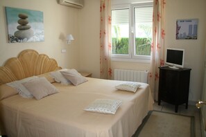 3 Schlafzimmer, Bügeleisen/Bügelbrett, WLAN, Bettwäsche