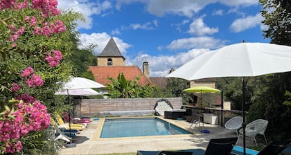 Promoción April Gîte 2 pers Périgord Black piscina climatizada, Spa, parque, juegos y wifi