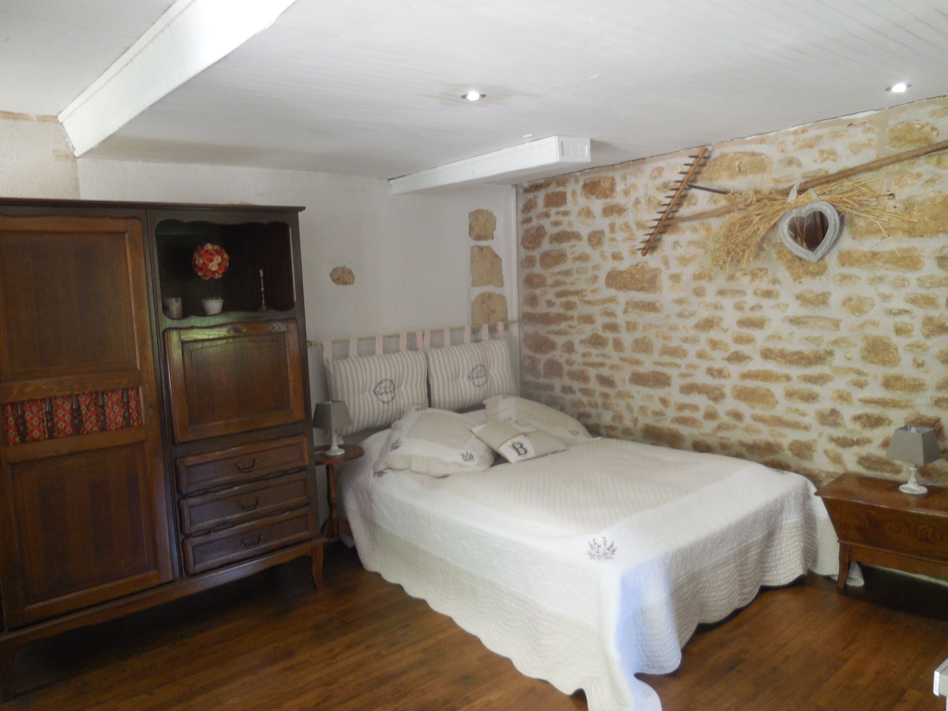 1 bedroom, iron/ironing board, travel cot, free WiFi