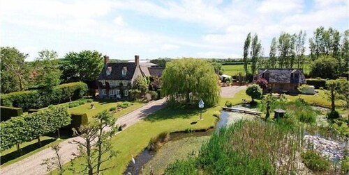 Ländliches Cotswold Cottage auf dem Gelände des schönen Nell House