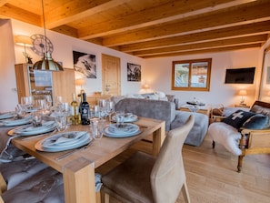 Dining - Chalet Petit Sapin - La Tzoumaz, 4 Vallees (La Tzoumaz)