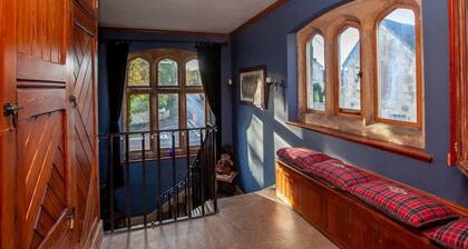 Stunning, Large Chapel, Nr Bath (EC)