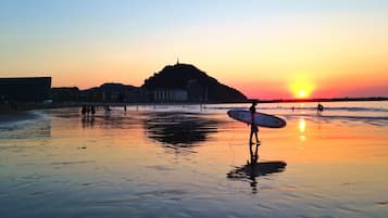 Una playa cerca