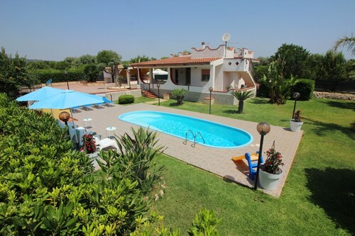 HOMESICILY - Holiday House with private pool for a total relaxing....
