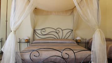 1 chambre, fer et planche Ă repasser, Wi-Fi, draps fournis