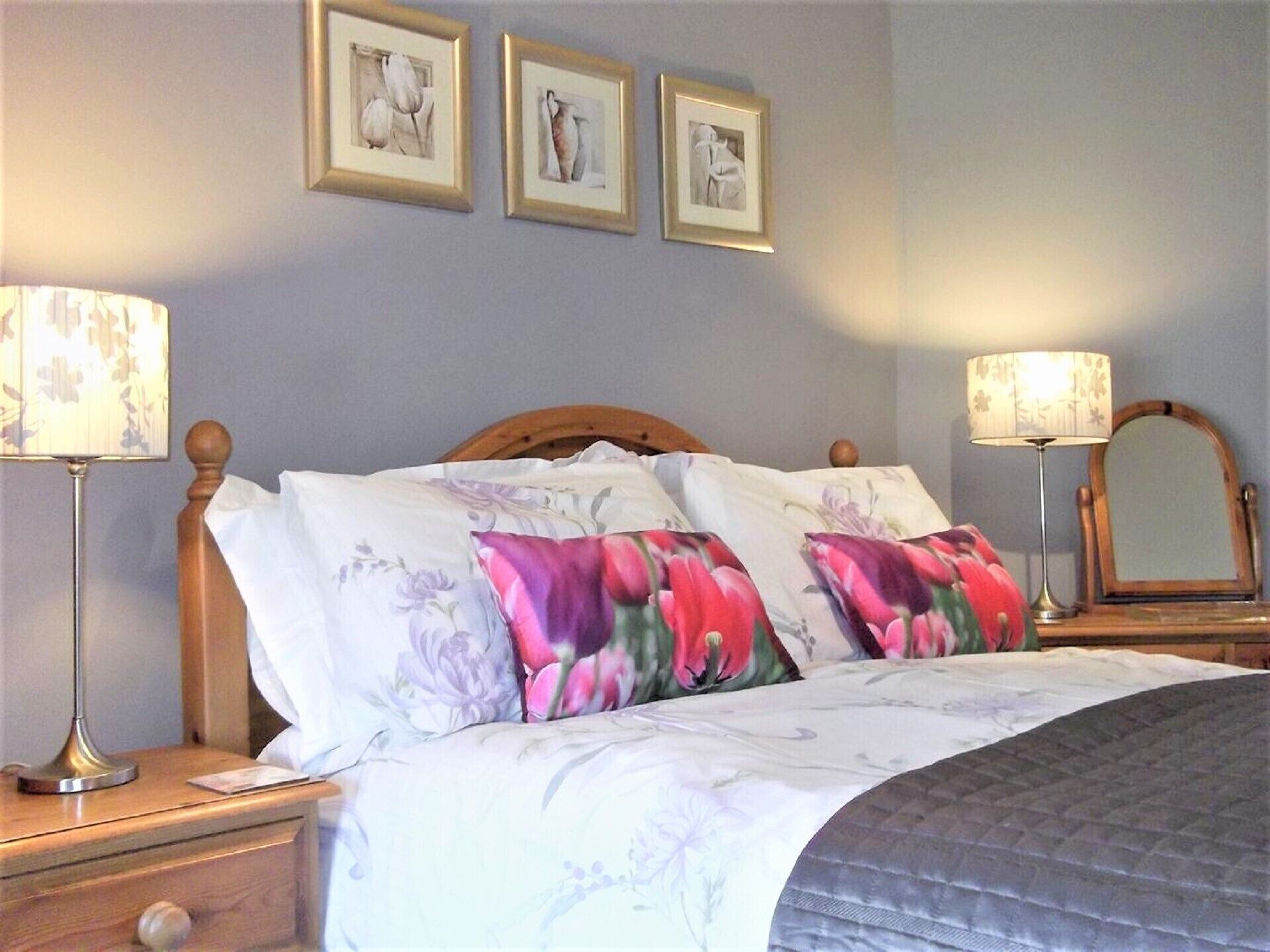 4 bedrooms, iron/ironing board, travel cot, free WiFi