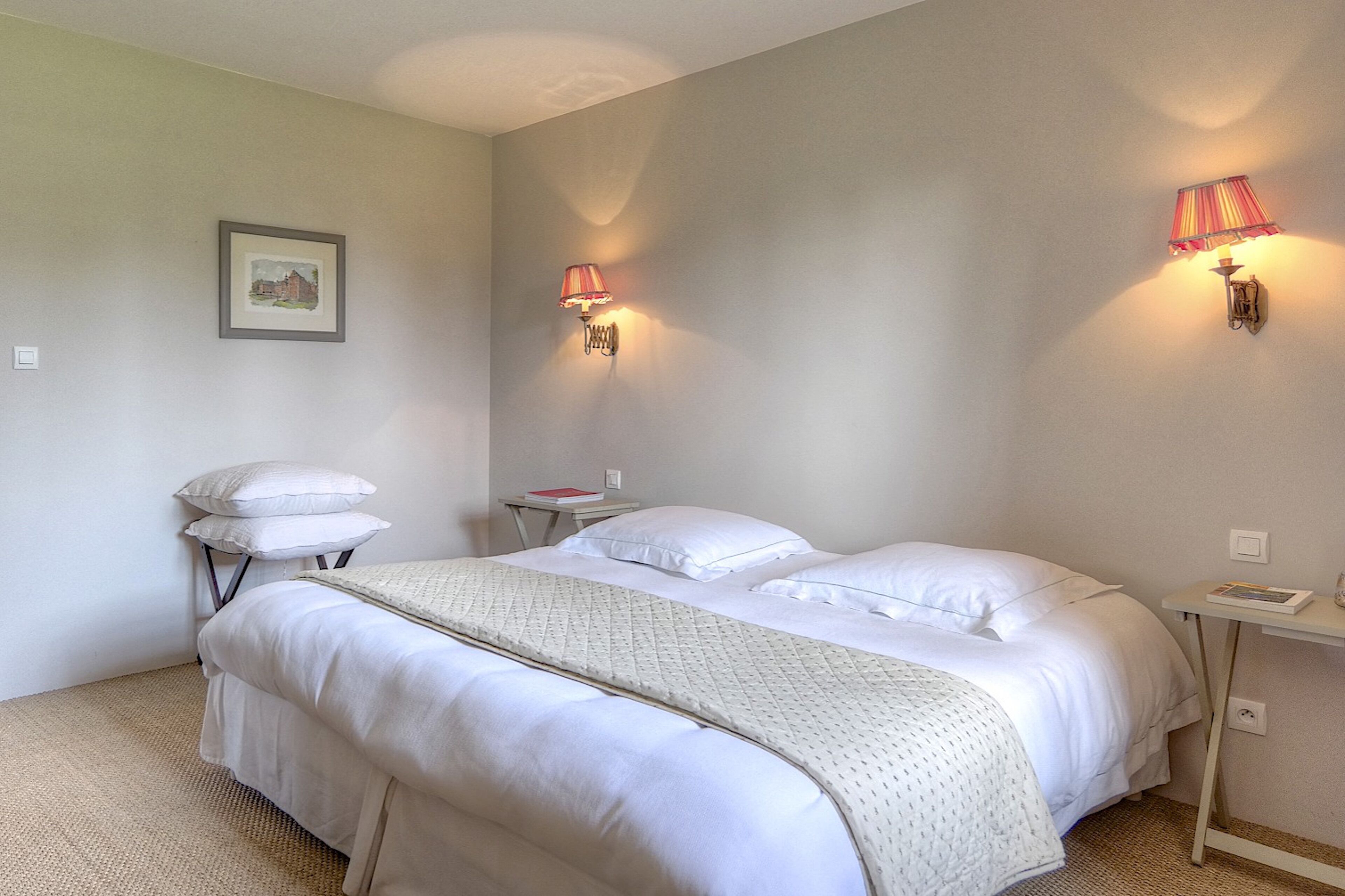 Superb Manor in the countryside, close to the city, VIP accommodation 