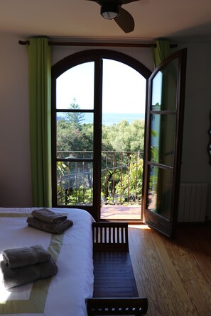 7 camere, una cassaforte in camera, ferro/asse da stiro