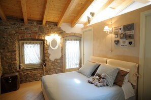 1 多间卧室、熨斗/熨衣板、WiFi、床单