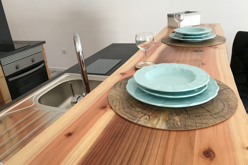 Apartamento T0 Res de Chao AL: número 2080