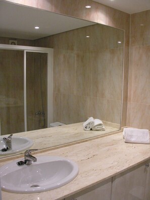 Dusche, Handtücher