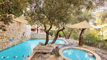 Indoor pool, outdoor pool