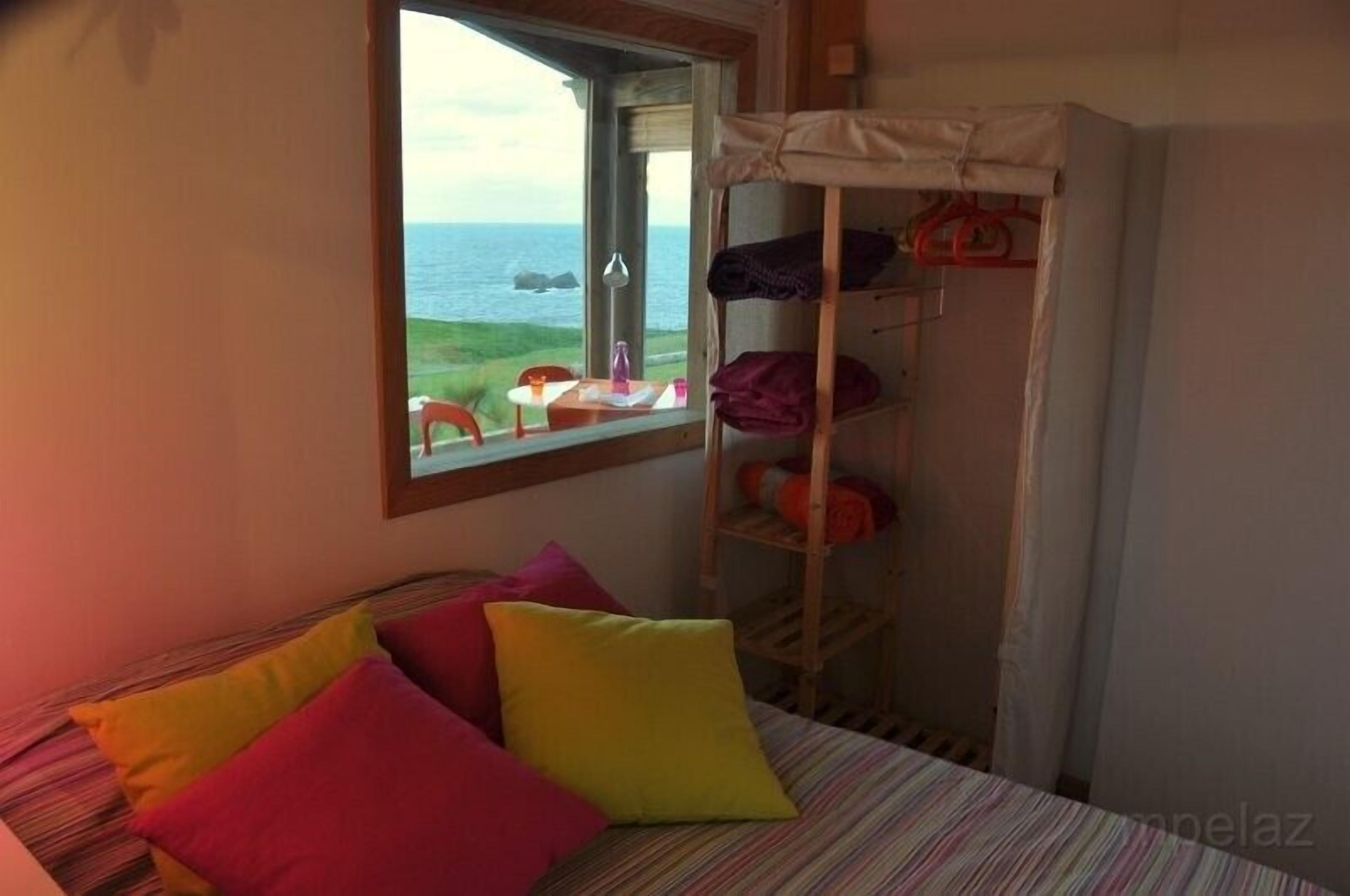 Beautiful House with garden on the beach of La Arnia with excellent sea views