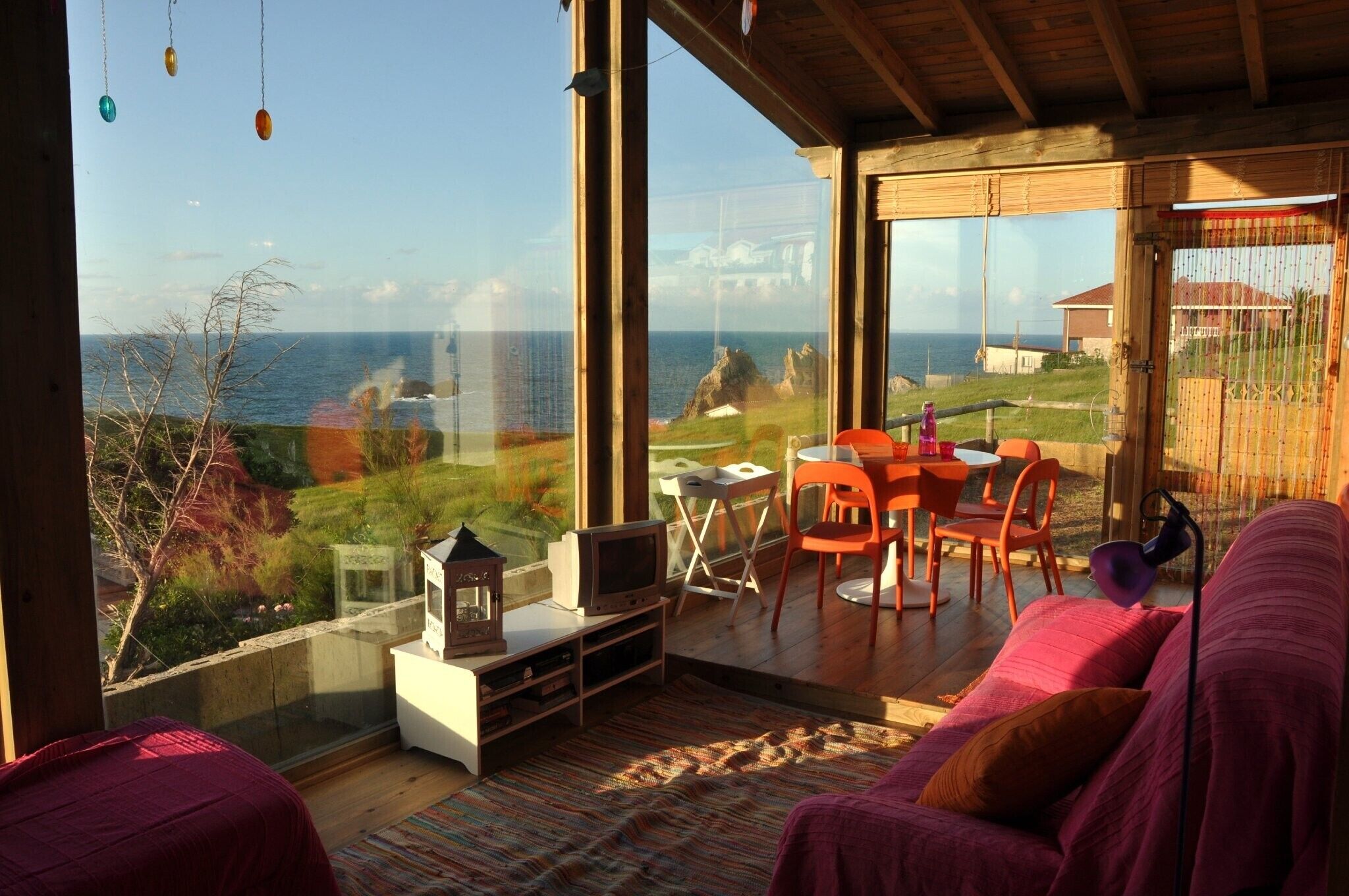 Beautiful House with garden on the beach of La Arnia with excellent sea views