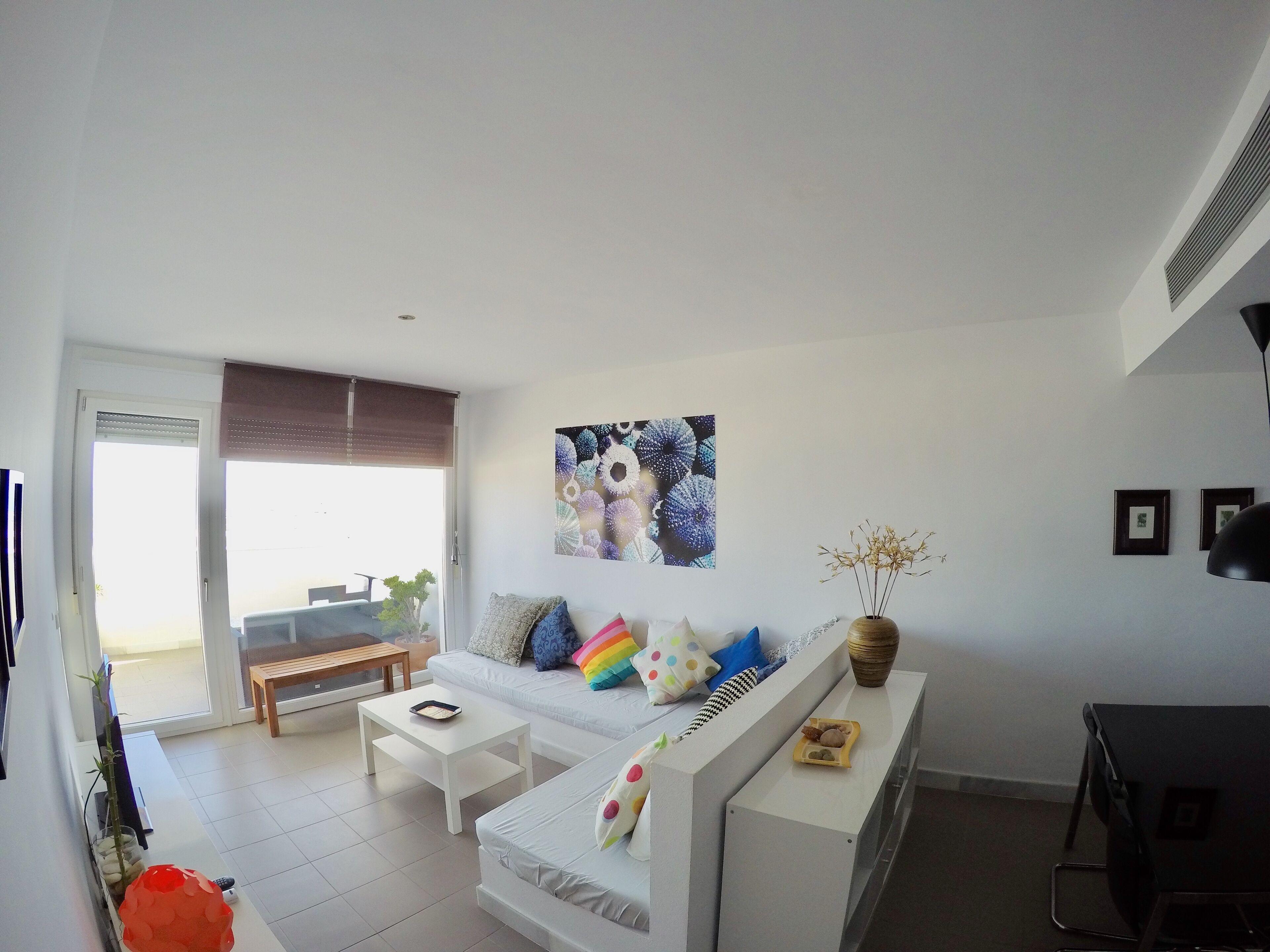 Apartment with sea views with pool and wifi