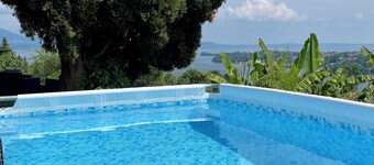 Your country Villa with a amazing view, private garden and private pool!