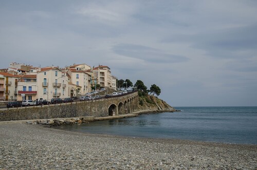 Maison 3 chambres unique avec belle vue sur la Méditerranée, à pied des commerces, restaurants, plage