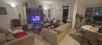 Flic En Flac: Spacious Villa in a Tranquil Environment - Close to Amenities