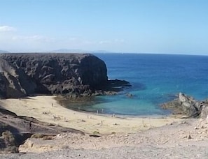 Beach nearby, sun loungers, beach towels