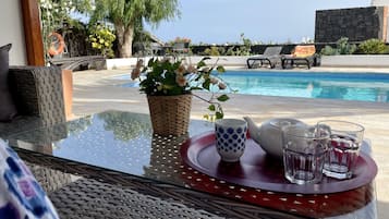 Piscine extérieure, piscine chauffée