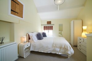 4 habitaciones, tabla de planchar con plancha y wifi gratis