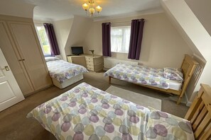 5 bedrooms, iron/ironing board, travel cot, free WiFi